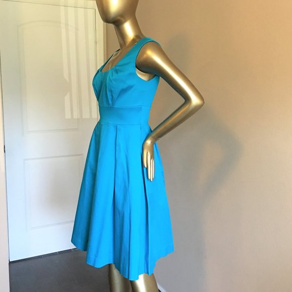 CALVIN KLEIN Sleeveless Pleated Scoop-Neck Dress - Picture 4 of 10